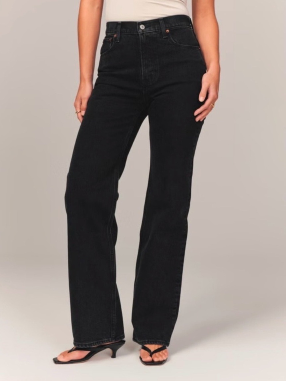 Abercrombie and Fitch The 90s Relaxed Jean High Rise Womens Size 28